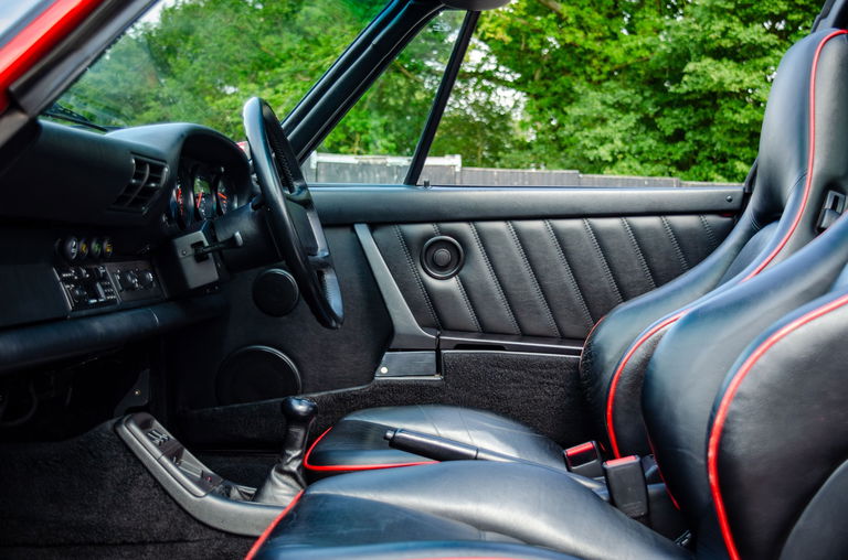 Porsche 964 Carrera 2