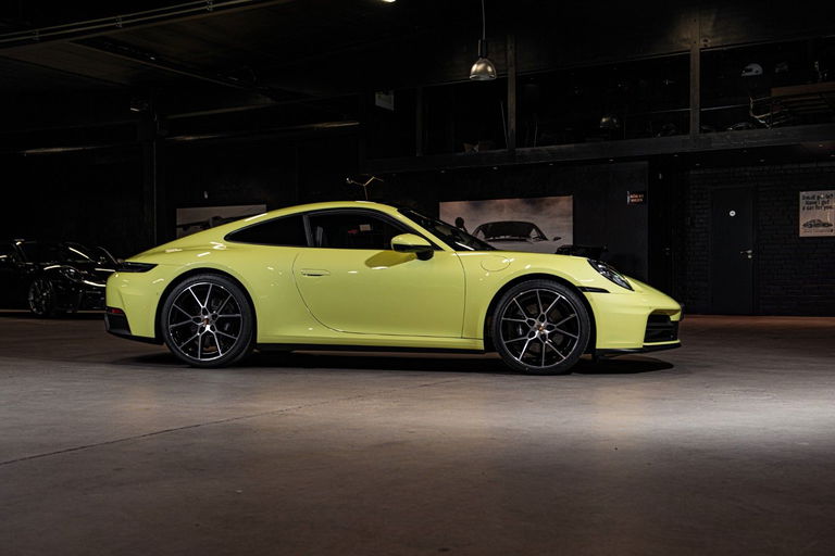 Porsche 992.2 Carrera