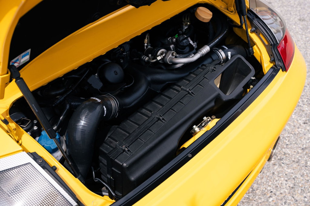 Porsche 996.2 GT2