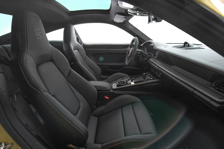 Porsche 992.2 Carrera