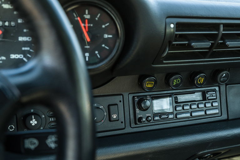 Porsche 964 Carrera 2