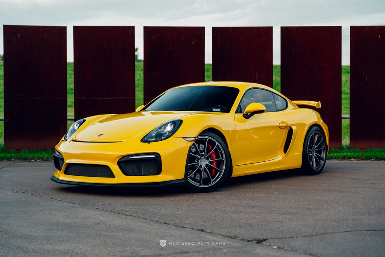 Porsche 981 Cayman GT4
