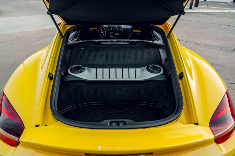 Porsche 981 Cayman GT4