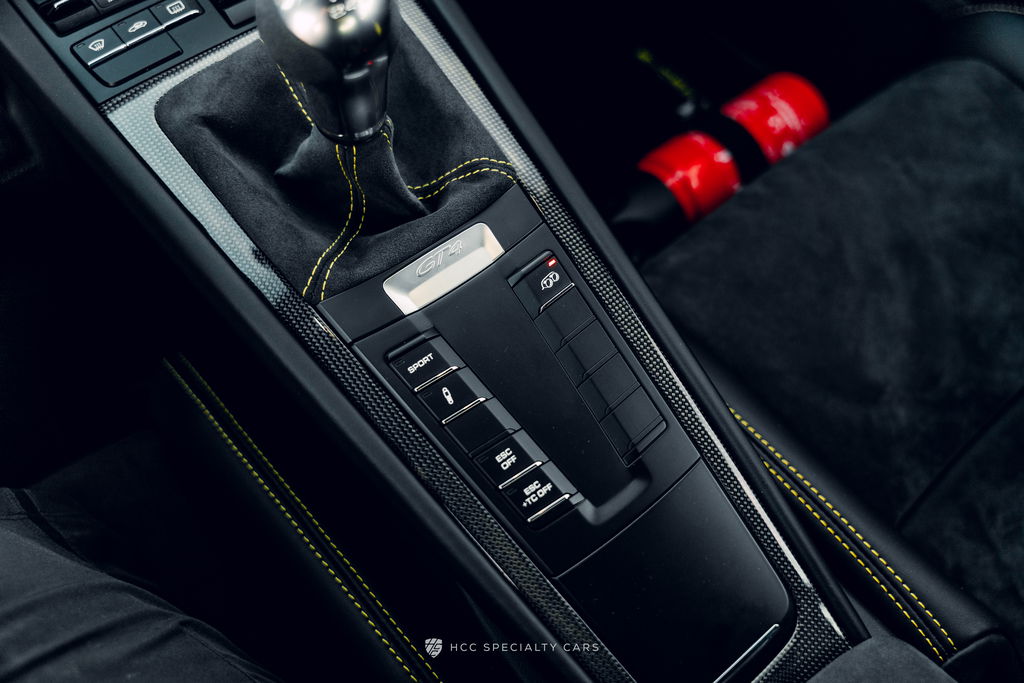 Porsche 981 Cayman GT4