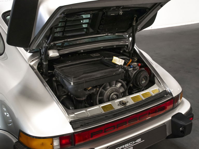 Porsche 911 Turbo 3.3