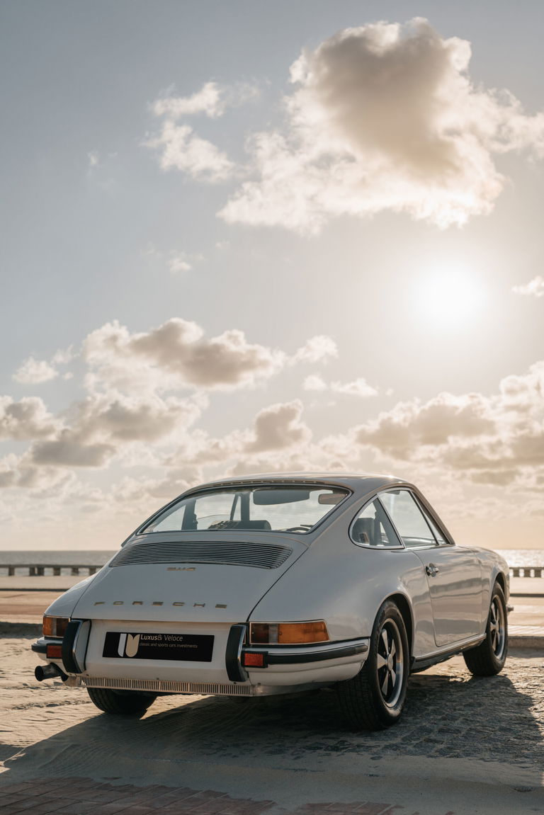 Porsche 911 E