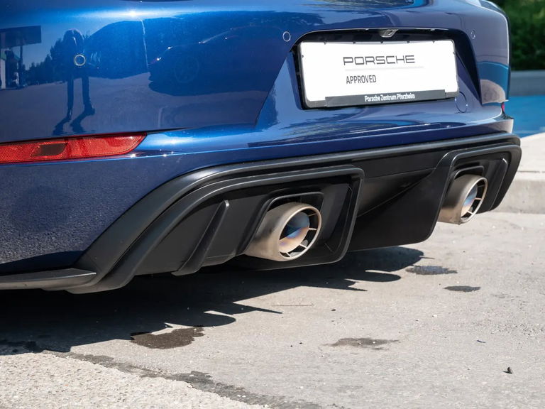 Porsche 718 Cayman GT4 RS