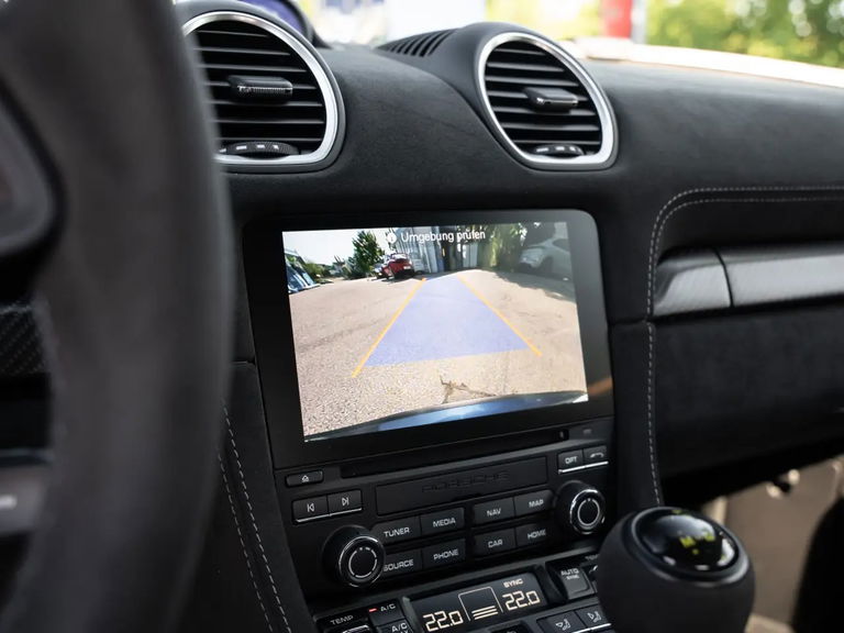 Porsche 718 Cayman GT4 RS