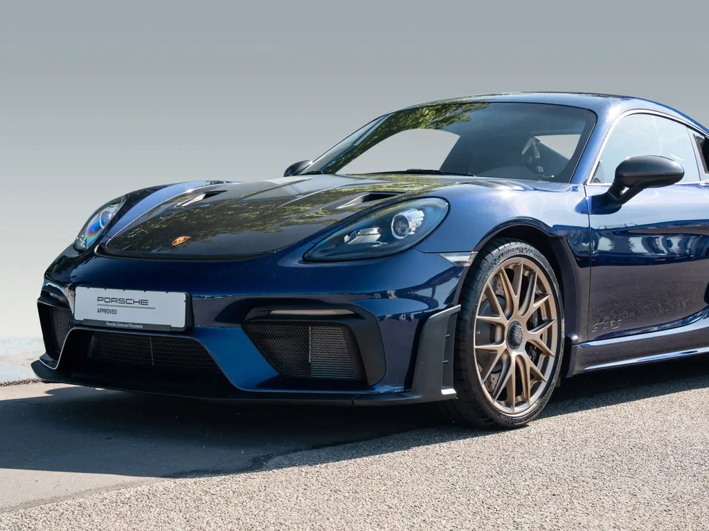 Porsche 718 Cayman GT4 RS