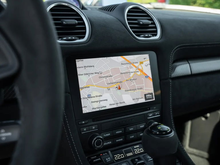 Porsche 718 Cayman GT4 RS