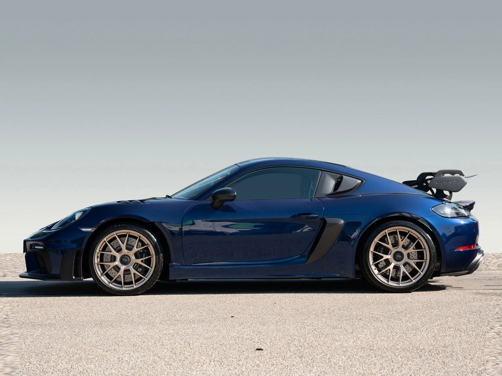 Porsche 718 Cayman GT4 RS