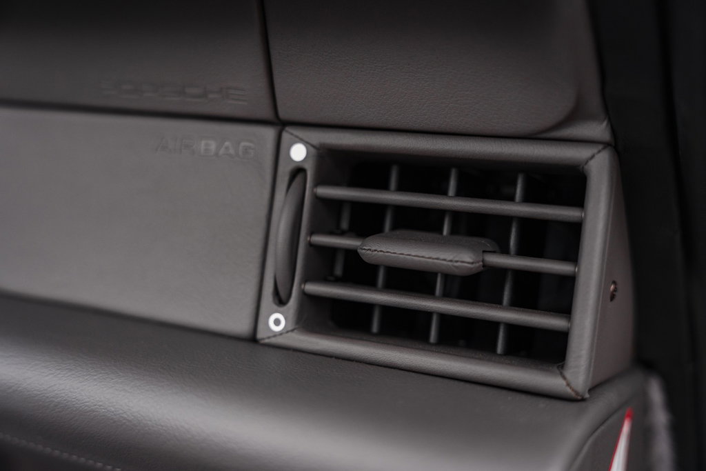 Porsche 993 Carrera 4