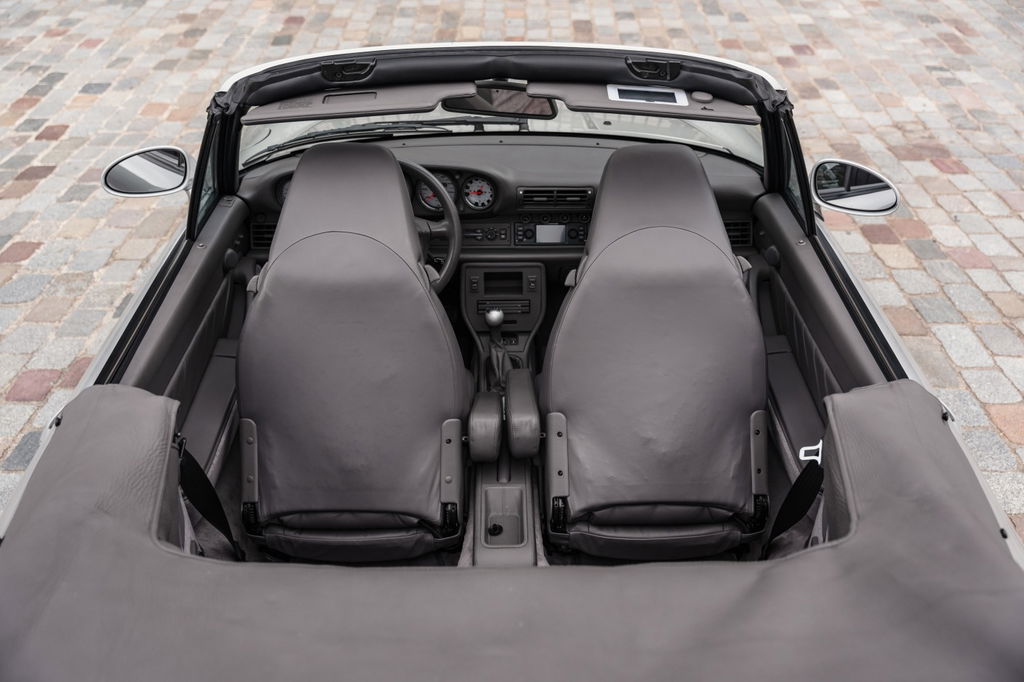 Porsche 993 Carrera 4