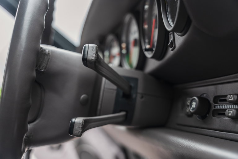 Porsche 993 Carrera 4