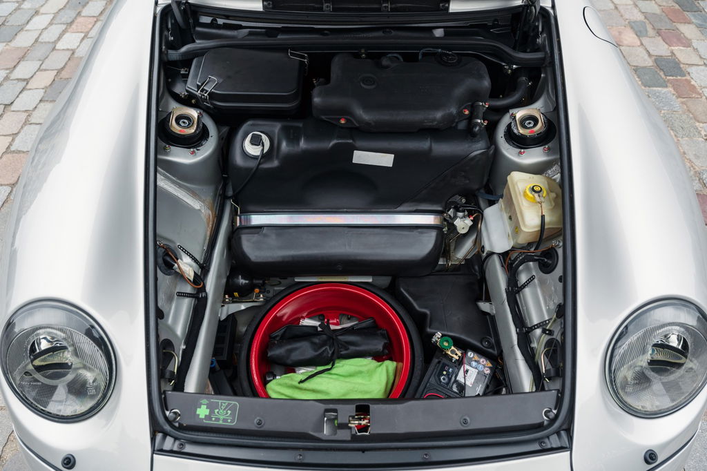 Porsche 993 Carrera 4