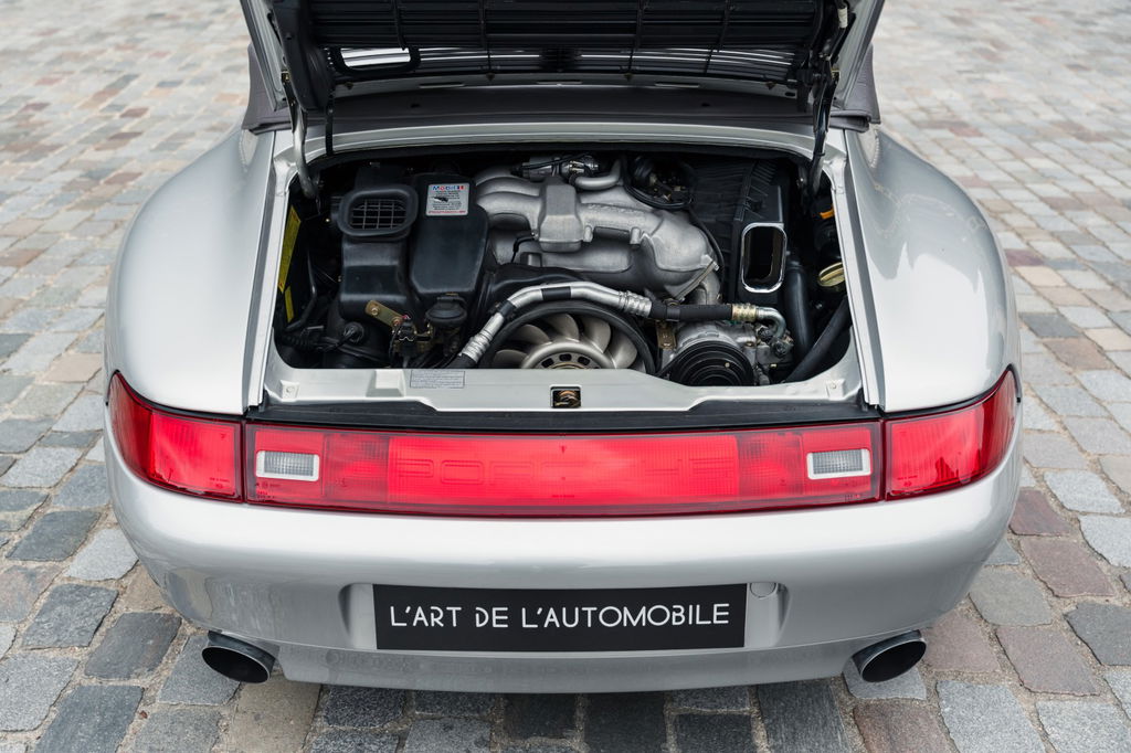 Porsche 993 Carrera 4
