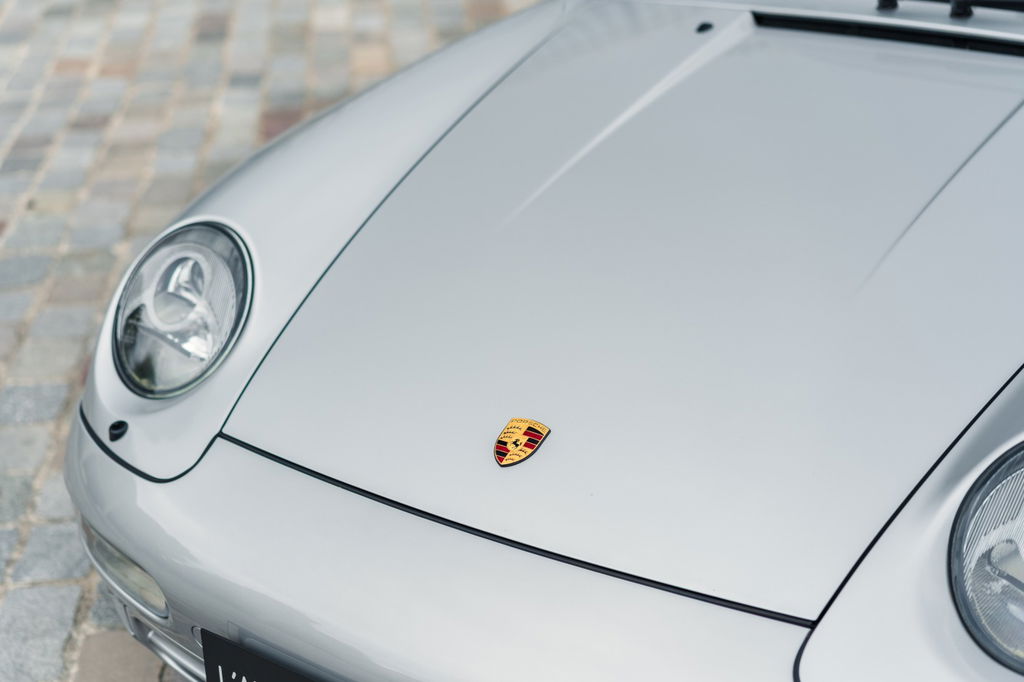 Porsche 993 Carrera 4