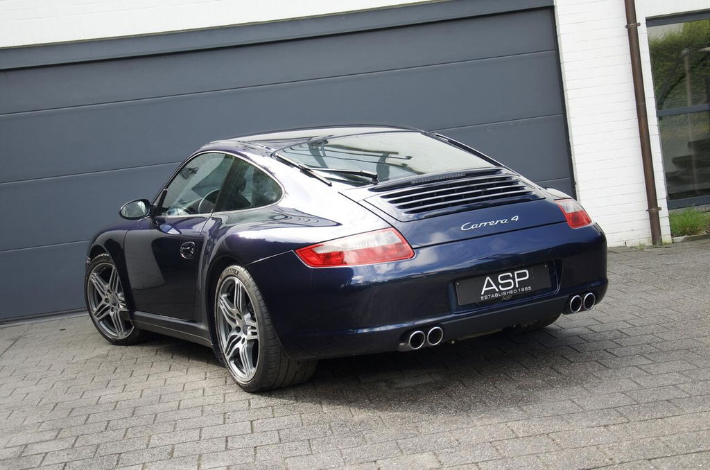 Porsche 997 Carrera 4