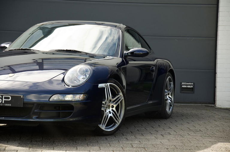 Porsche 997 Carrera 4