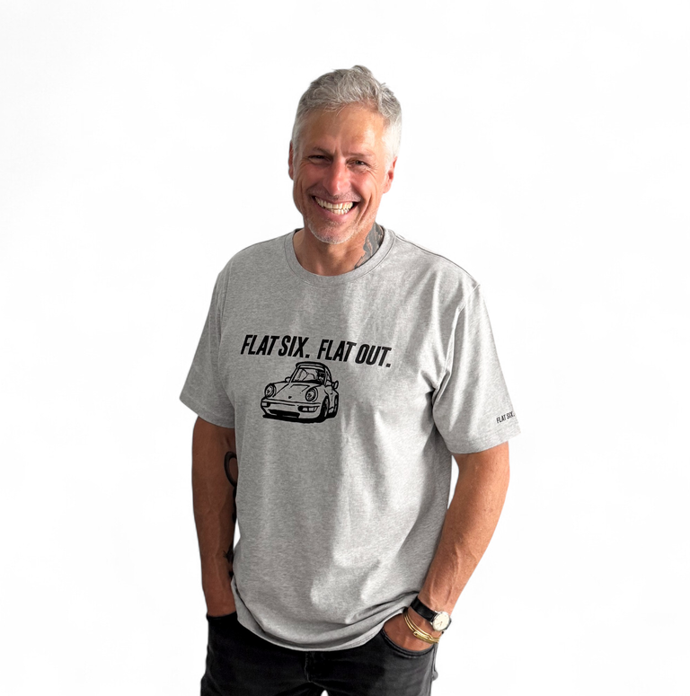 T-Shirt FLAT SIX. FLAT OUT.