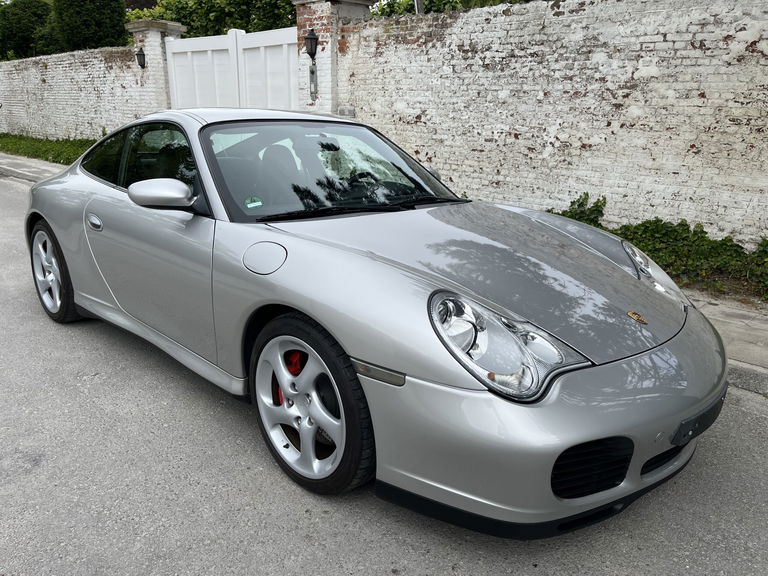 Porsche 996 Carrera 4S