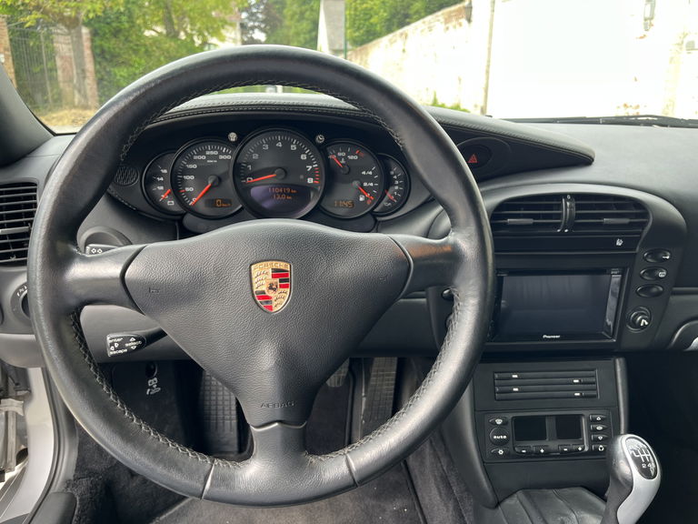 Porsche 996 Carrera 4S