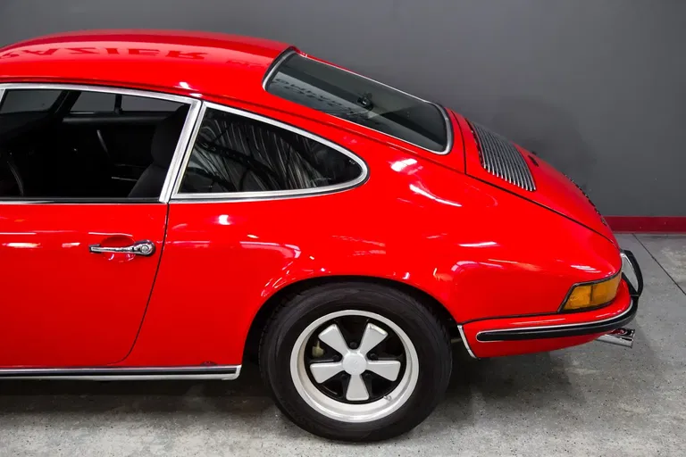 Porsche 911 T