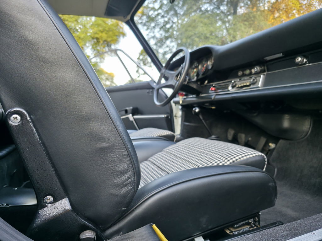 Porsche 911 Carrera RS