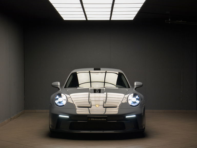 Porsche 992 GT3 Touring