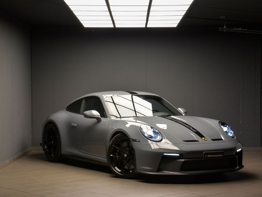 Porsche 992 GT3 Touring