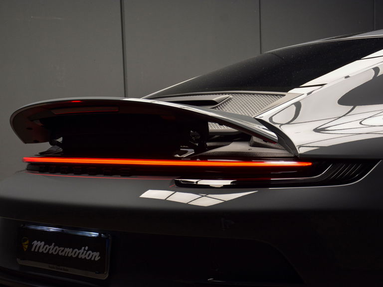 Porsche 992 GT3 Touring