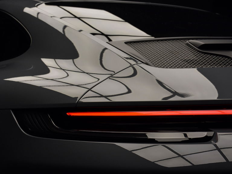 Porsche 992 GT3 Touring