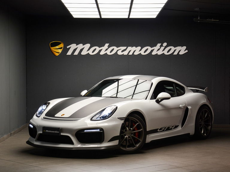 Porsche 981 Cayman GT4