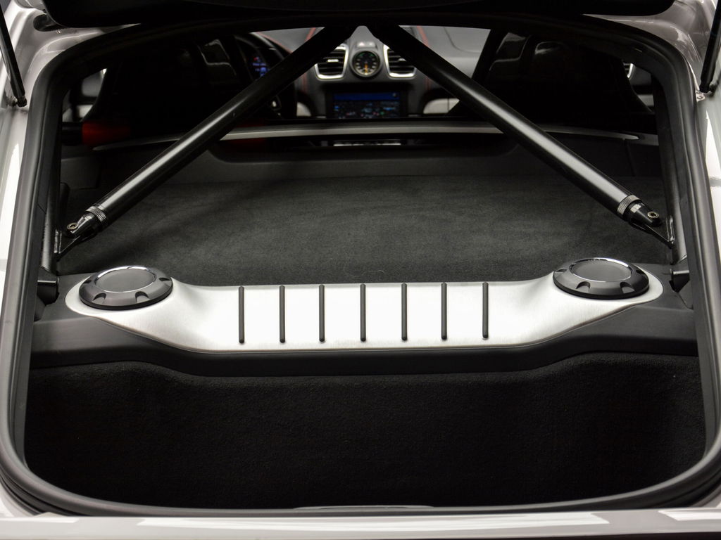 Porsche 981 Cayman GT4