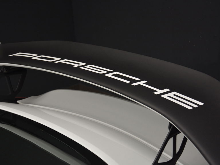 Porsche 981 Cayman GT4