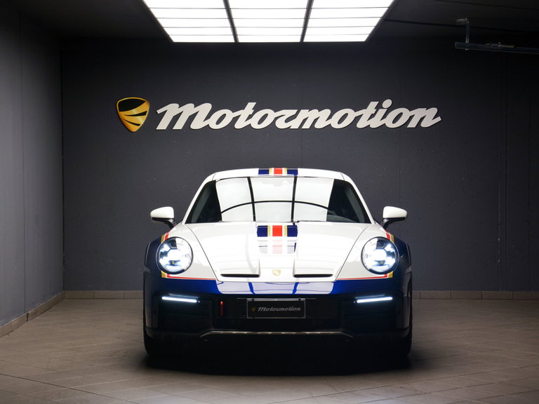 Porsche 911 Dakar