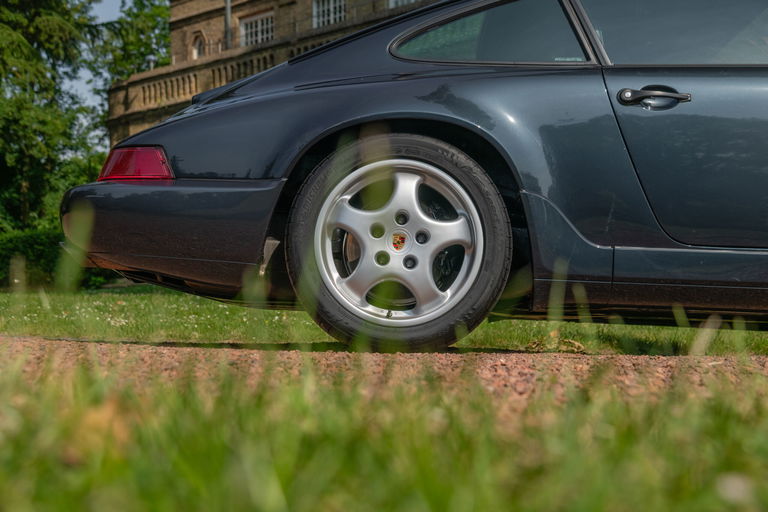 Porsche 964 Carrera 2