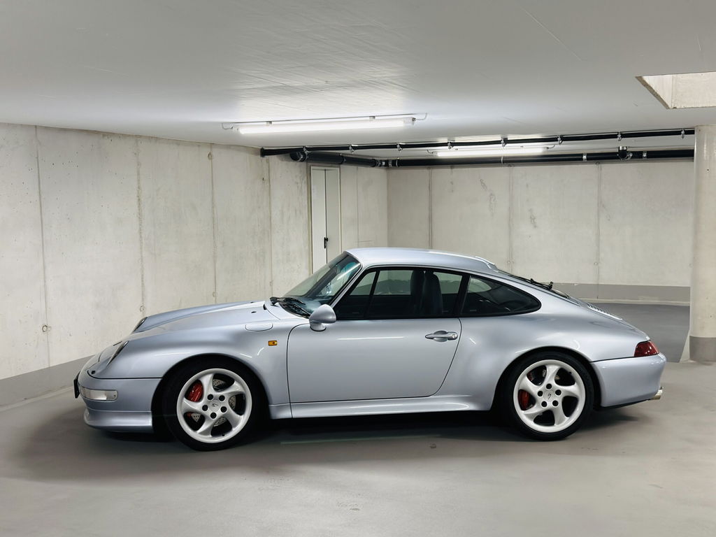 Porsche 993 Carrera 4S