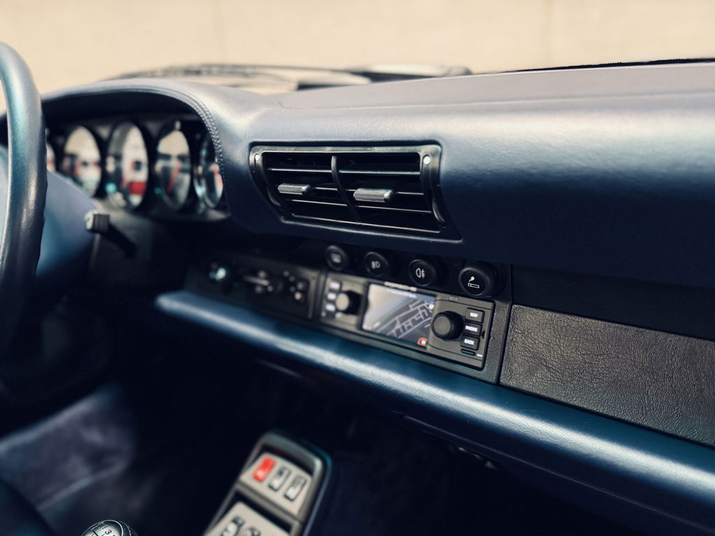 Porsche 993 Carrera 4S