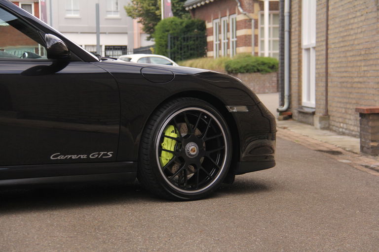 Porsche 997.2 Carrera GTS