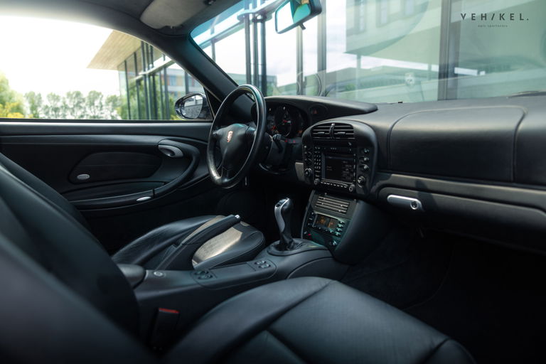 Porsche 996.2 Carrera 4S