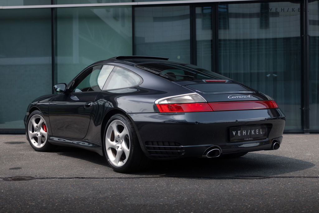 Porsche 996.2 Carrera 4S