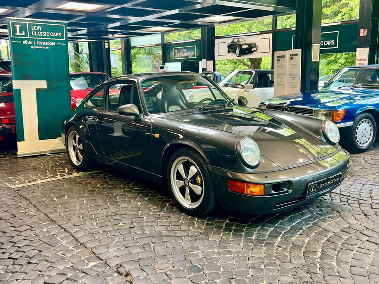 Porsche 964 Carrera 4