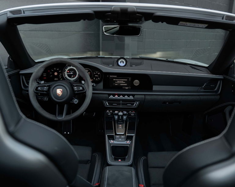 Porsche 992 Carrera GTS