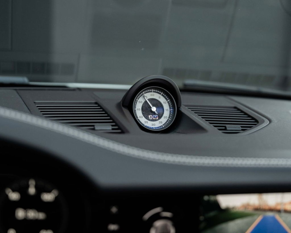 Porsche 992 Carrera GTS