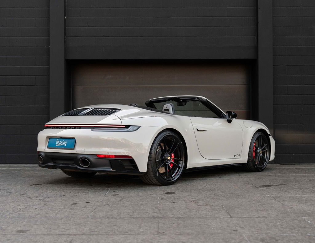 Porsche 992 Carrera GTS