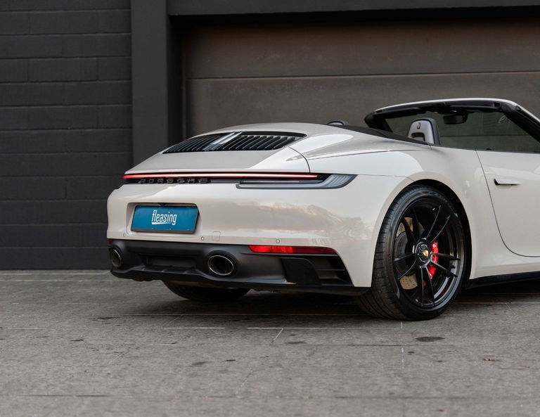 Porsche 992 Carrera GTS