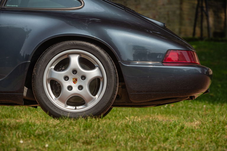 Porsche 964 Carrera 2