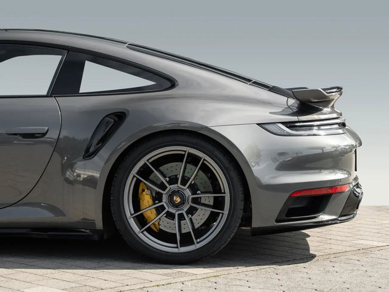 Porsche 992 Turbo S
