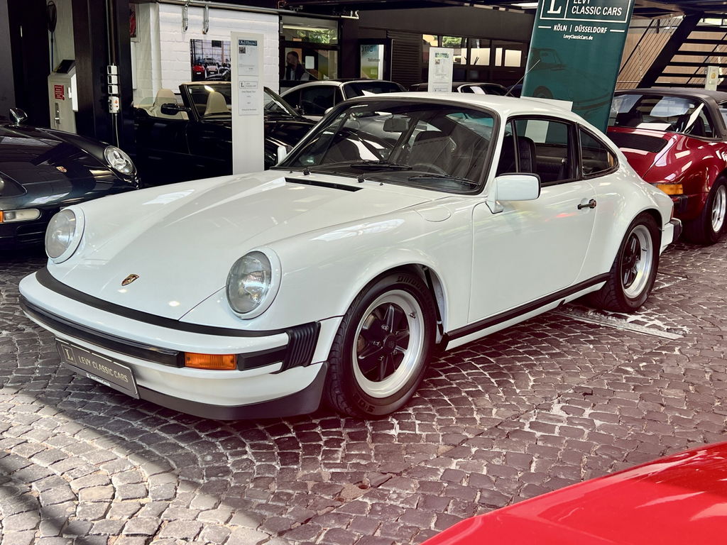 Porsche 911 SC